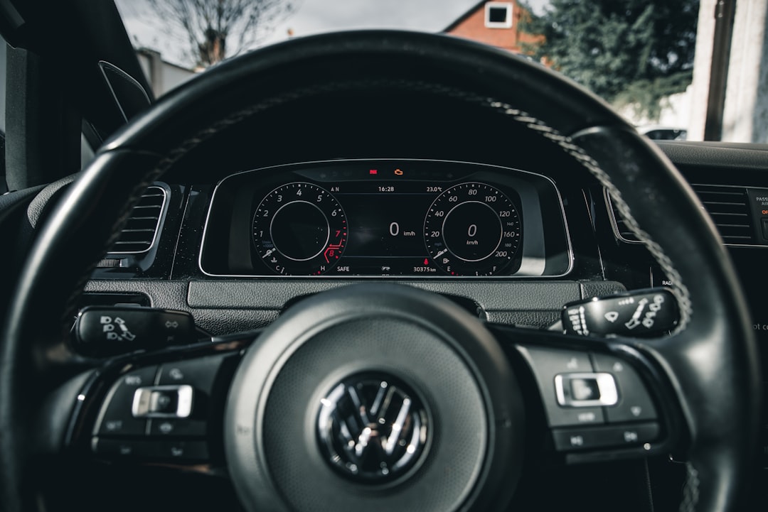 How to diagnose EPC Light on Volkswagen: Causes, Fixes & When to Worry — OBD2 car scanner guide